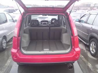 2004 Nissan X-Trail Photos