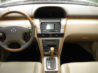 2004 Nissan X-Trail Images