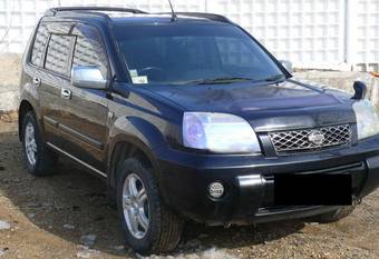 2004 Nissan X-Trail Photos