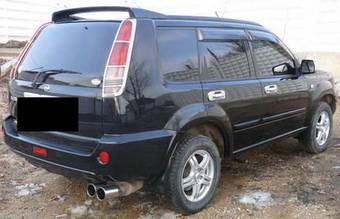 2004 Nissan X-Trail Pictures