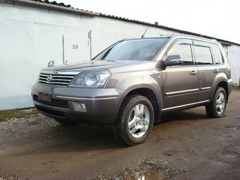 2004 Nissan X-Trail Photos