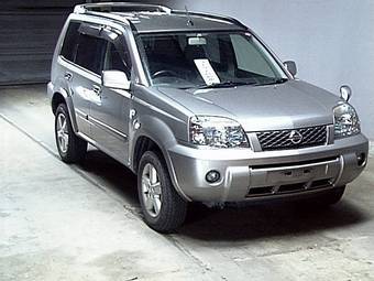 2004 Nissan X-Trail Photos