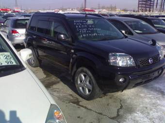 2004 Nissan X-Trail Photos