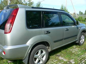 2004 Nissan X-Trail Photos