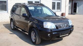 2004 Nissan X-Trail Photos