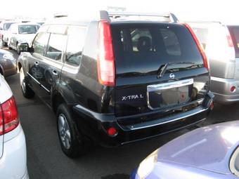 2004 Nissan X-Trail Pictures