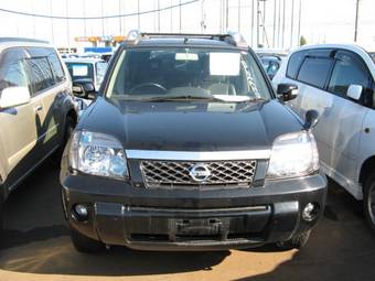 2004 Nissan X-Trail Photos