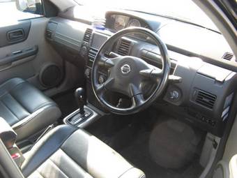 2004 Nissan X-Trail Photos