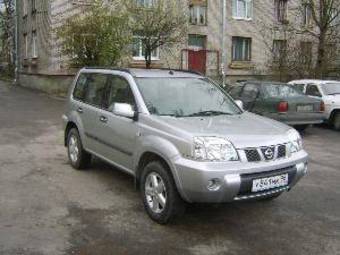 2004 Nissan X-Trail Photos