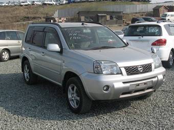 2004 Nissan X-Trail Photos