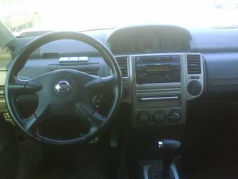 2004 Nissan X-Trail Pictures