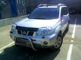 2004 Nissan X-Trail Photos