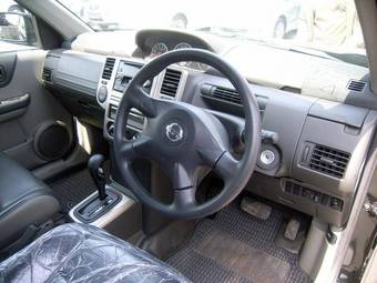 2004 Nissan X-Trail Images