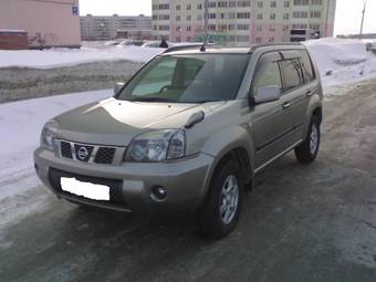 2004 Nissan X-Trail Photos