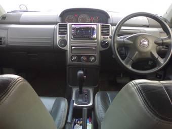 2004 Nissan X-Trail Pics