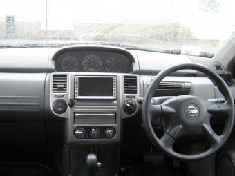 2004 Nissan X-Trail Pictures