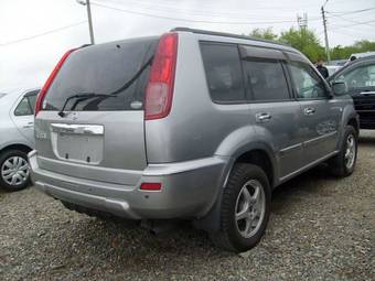 2004 Nissan X-Trail Photos