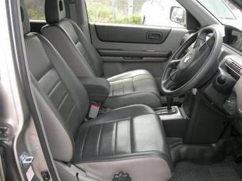 2004 Nissan X-Trail Photos