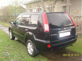 2004 Nissan X-Trail Photos