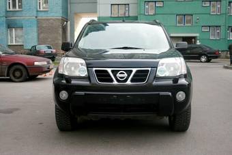 2004 Nissan X-Trail Photos