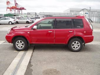 2004 Nissan X-Trail Pics