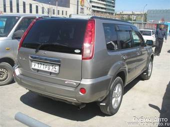 2004 Nissan X-Trail Photos