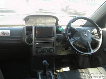 2004 Nissan X-Trail Pictures