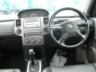 2004 Nissan X-Trail Pictures