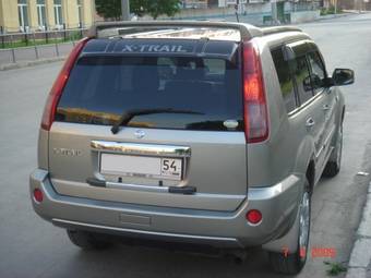 2004 Nissan X-Trail Photos