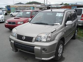 2004 Nissan X-Trail Pictures