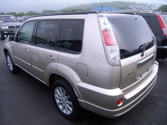 2004 Nissan X-Trail Pictures