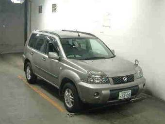 2004 Nissan X-Trail Photos