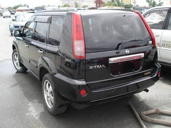 2004 Nissan X-Trail Photos