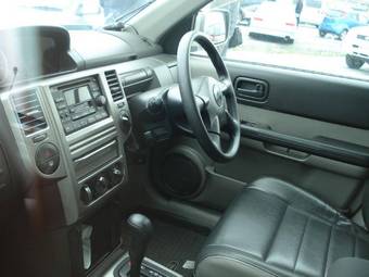 2004 Nissan X-Trail Pictures