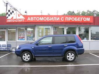 2004 Nissan X-Trail Images