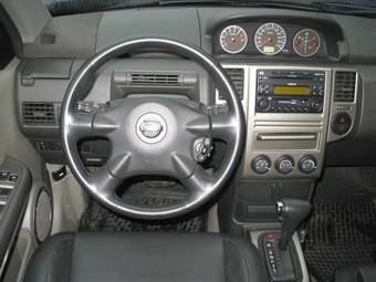 2004 Nissan X-Trail Pictures