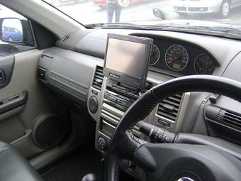 2004 Nissan X-Trail Pictures