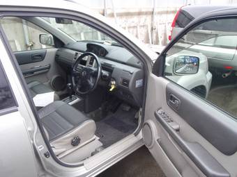 2004 Nissan X-Trail Photos