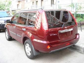 2004 Nissan X-Trail Wallpapers