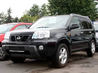 2004 Nissan X-Trail Photos