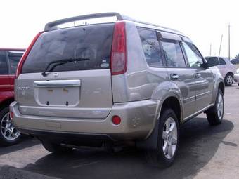 2004 Nissan X-Trail Photos