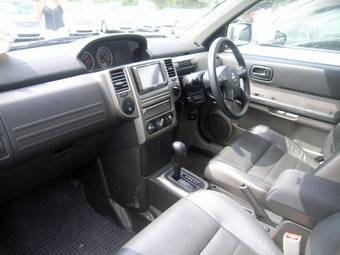 2004 Nissan X-Trail Photos