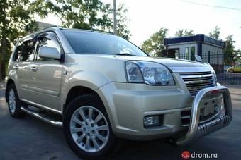 2004 Nissan X-Trail Pictures