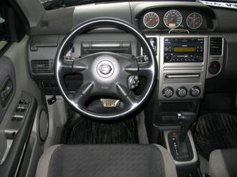 2004 Nissan X-Trail Pictures