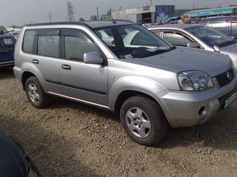 2004 Nissan X-Trail Photos