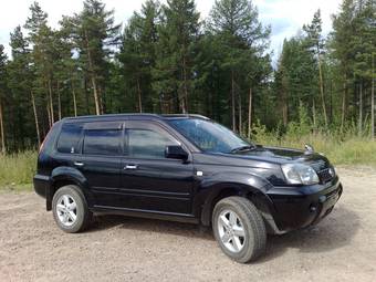 2004 Nissan X-Trail Photos