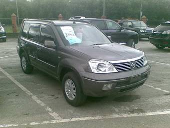 2004 Nissan X-Trail Pictures