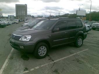 2004 Nissan X-Trail Photos