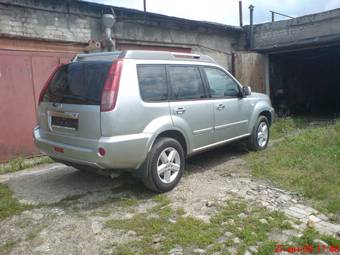 2004 Nissan X-Trail Photos