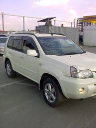 2004 Nissan X-Trail Pictures